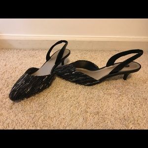 Black kitten heel shoes size 8.5w